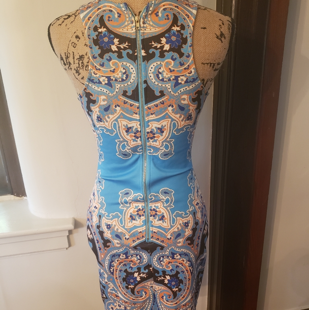 SLEEVELESS DRESS - Picture 2 of 3
